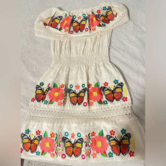 Butterfly dress . ONE SIZE 100% Cotton - Picture 1 of 3